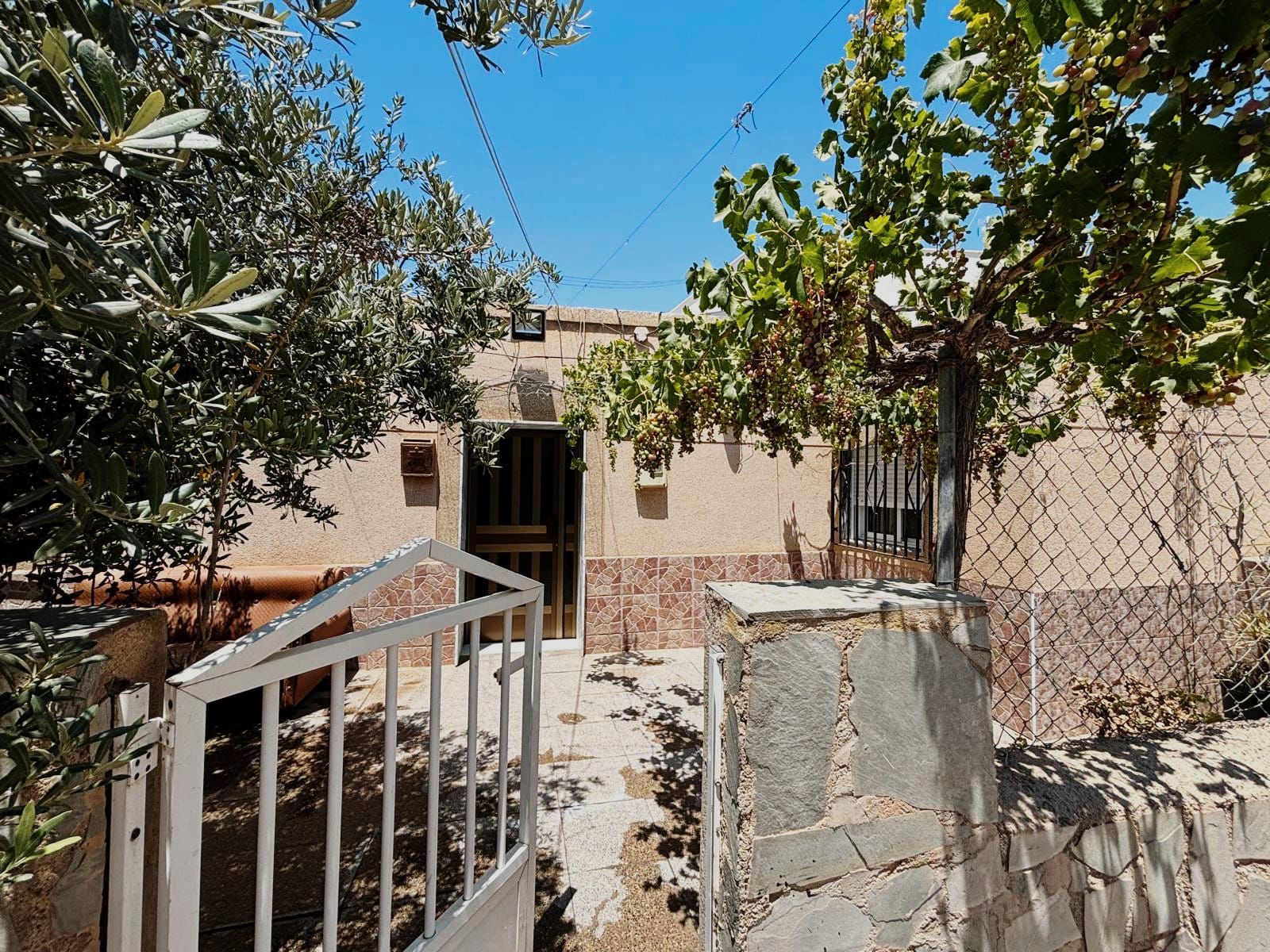 Jardí de Finca rústica en venda en  Almería Capital