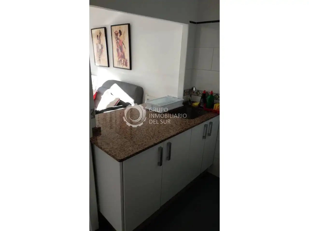 Cuina de Pis de lloguer en Cádiz amb Moblat