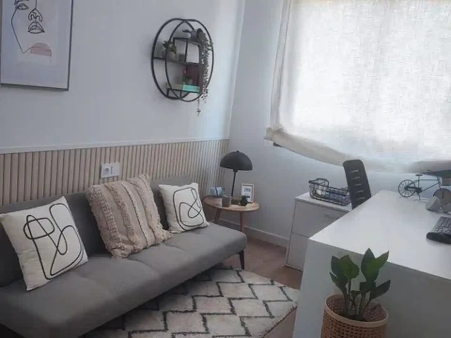 Sala de estar de Ático en venta en Torrent con Terraza, Trastero y Piscina