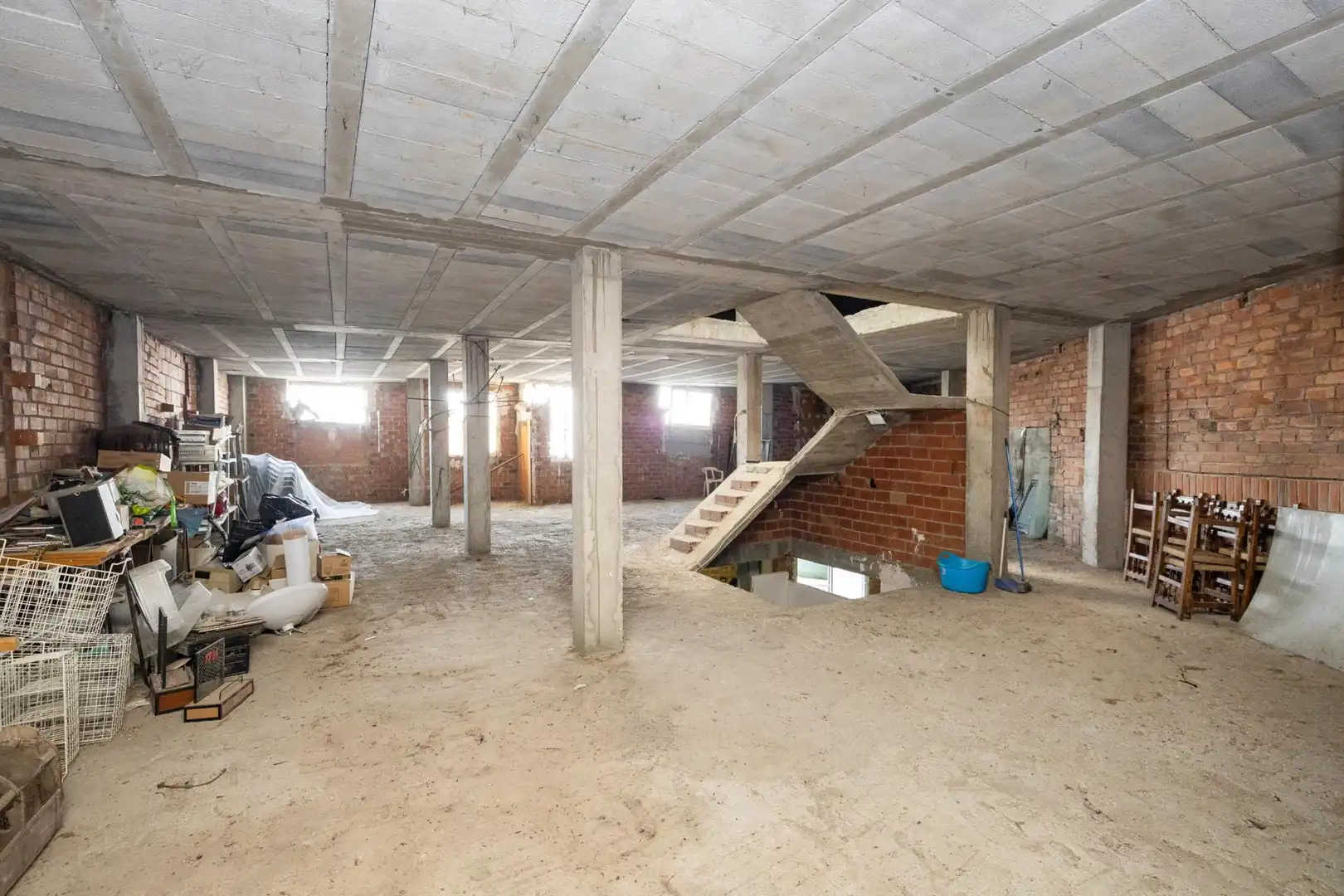 Local en venta en Huélago