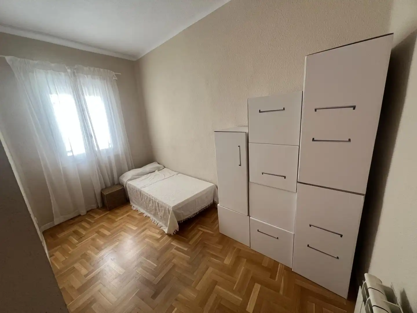 Habitación de Piso en venta en Madrid con Aire acondicionado y Calefacción
