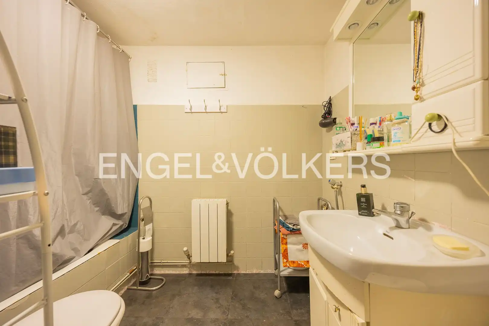Bathroom of Detached homes for sale in Elorrio  with Heating and Private garden