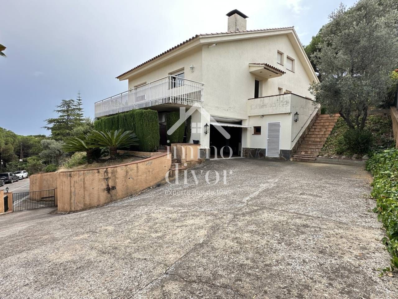 Vista exterior de Casa o xalet en venda en Sant Andreu de Llavaneres amb Calefacció, Jardí privat i Terrassa