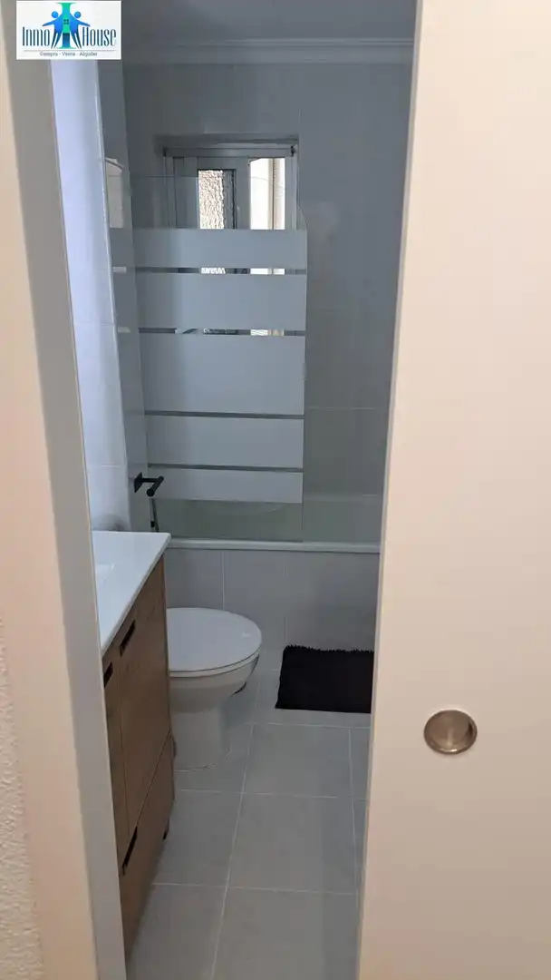 Bany de Pis en venda en Albacete amb Aire condicionat, Calefacció i Parquet