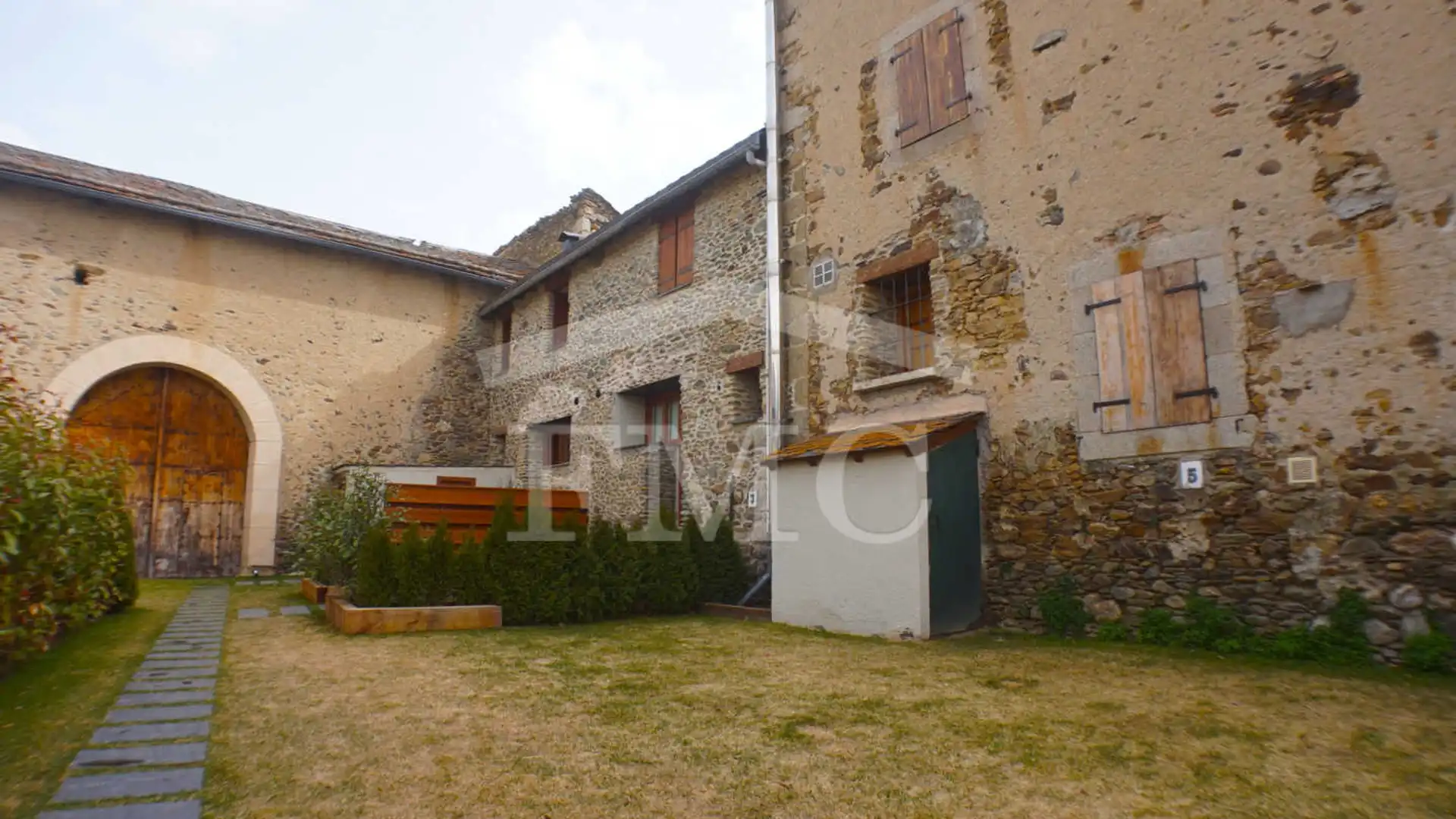 Vista exterior de Casa o chalet de alquiler en Saillagouse con Calefacción, Jardín privado y Parquet