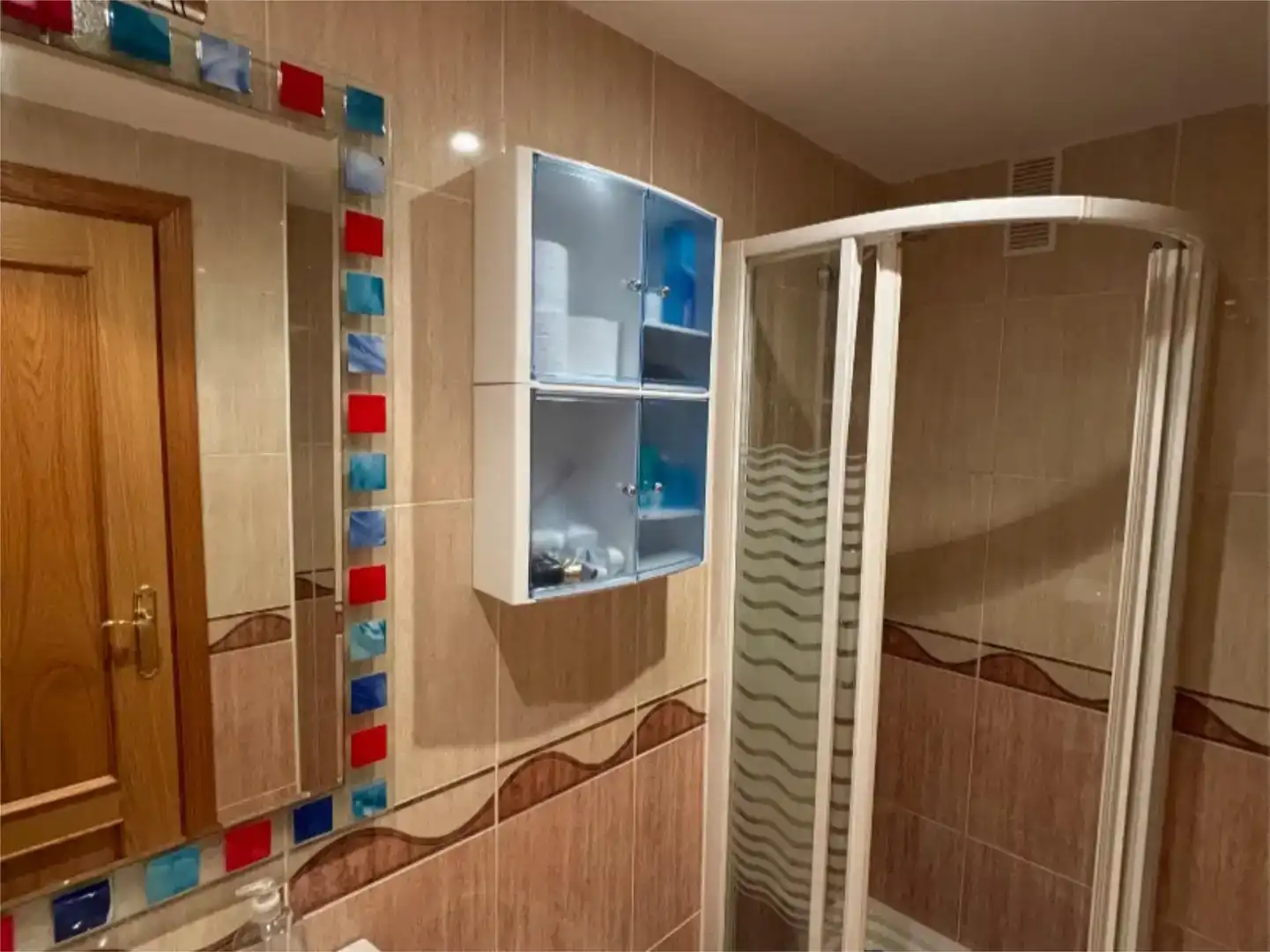Bany de Pis en venda en Oropesa del Mar / Orpesa amb Aire condicionat, Jardí privat i Piscina