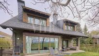Vista exterior de Casa o xalet en venda en Llívia amb Calefacció, Jardí privat i Parquet