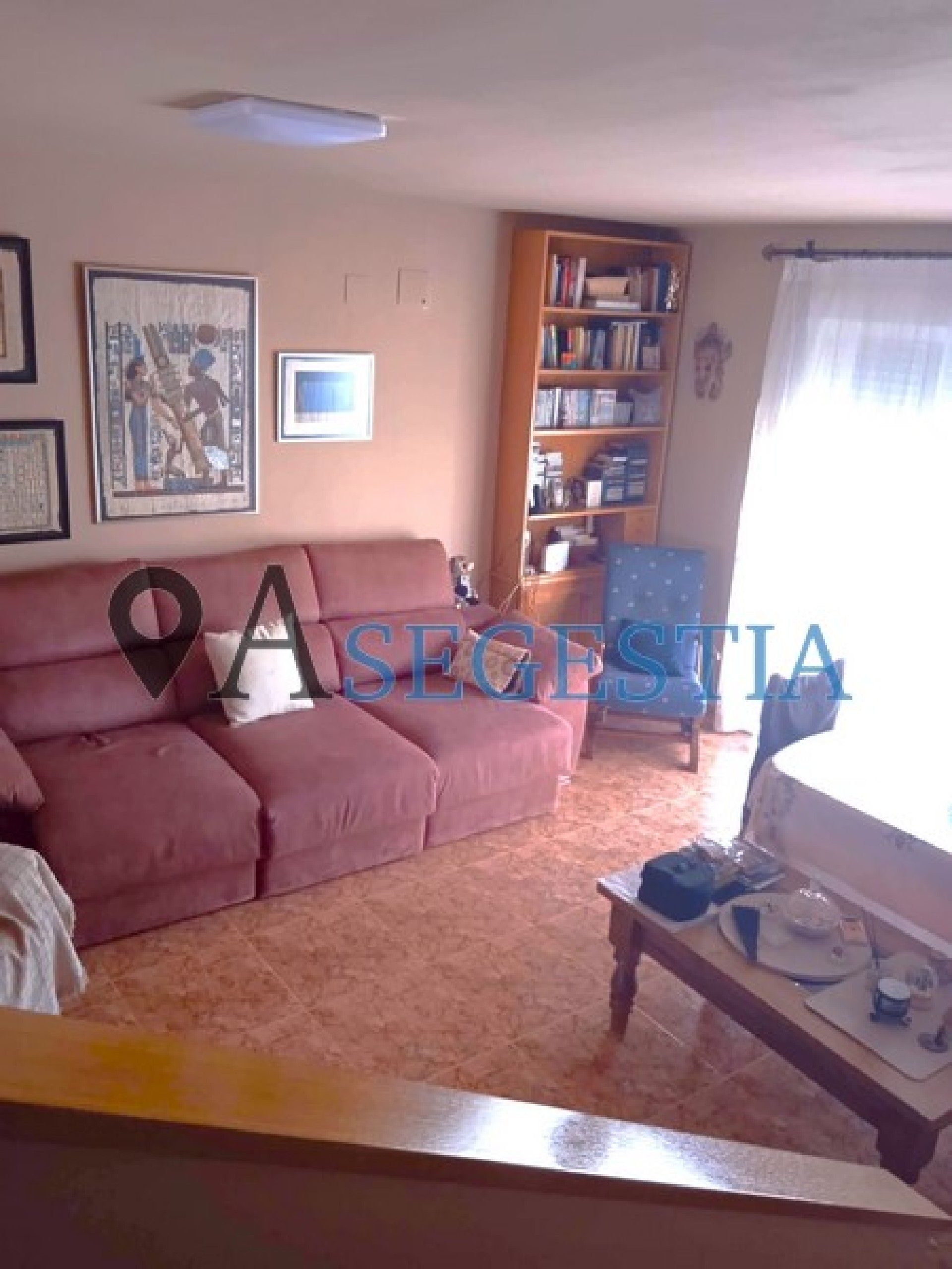 Sala d'estar de Casa o xalet en venda en Benlloc amb Terrassa i Moblat