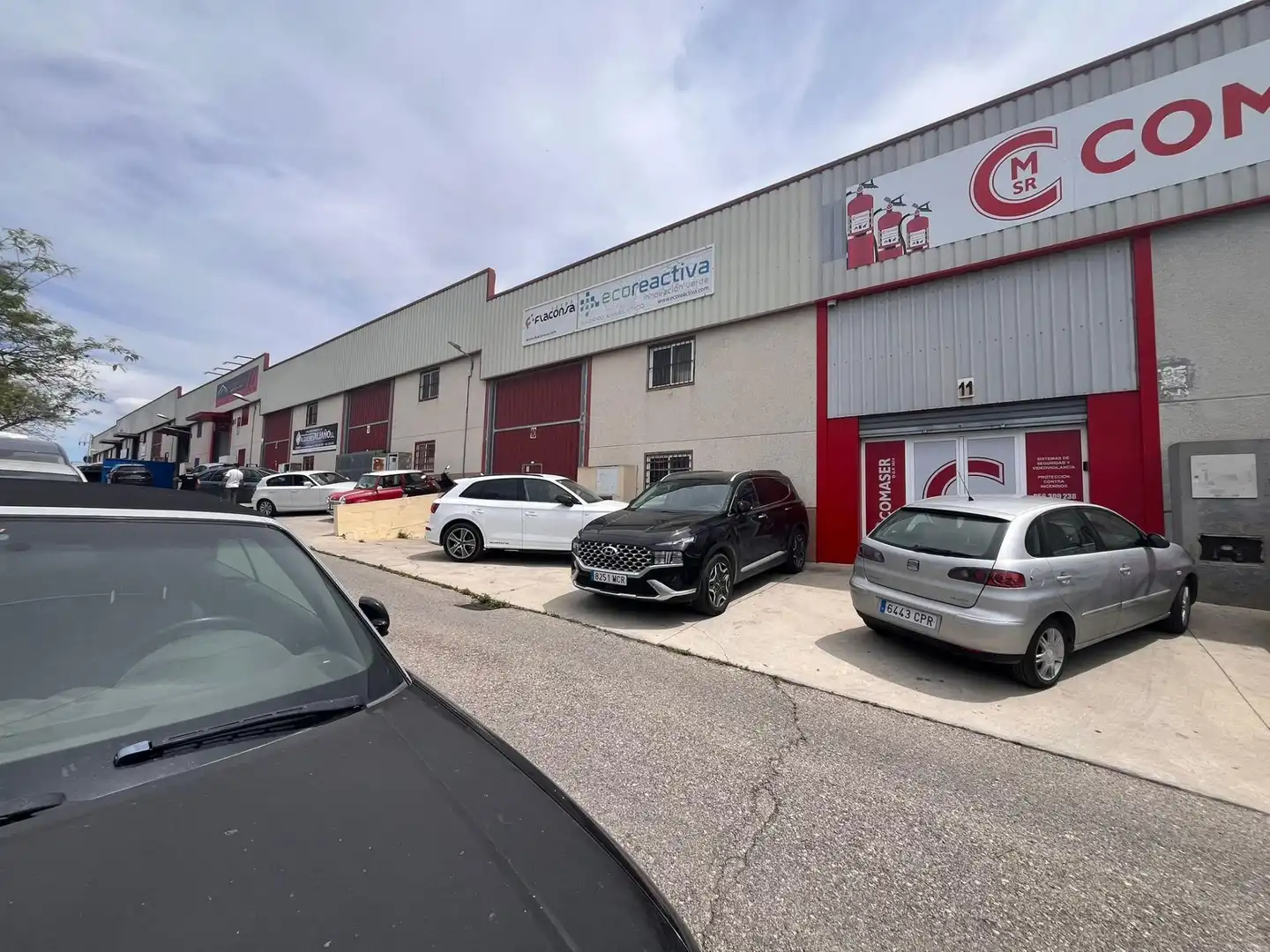 Exterior view of Industrial buildings for sale in Jerez de la Frontera