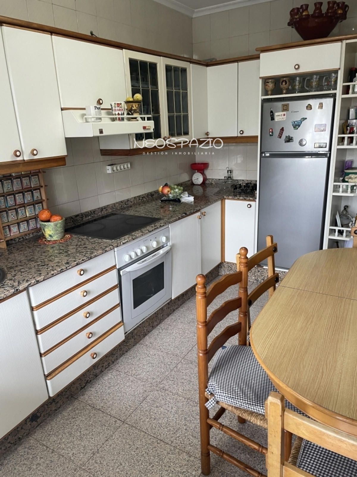 Flat for sale in Carme (Do), Recatelo - O Carme