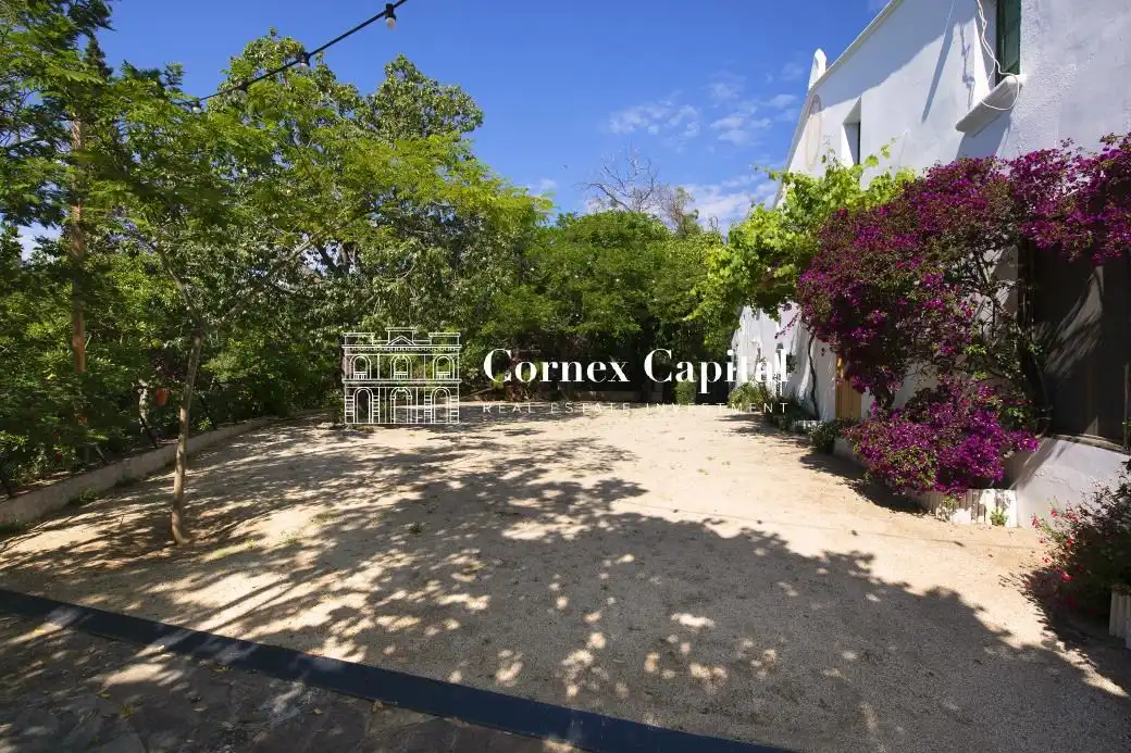 Außenansicht von Country house zum Verkauf in Sant Andreu de Llavaneres mit Privatgarten, Terrasse und Schwimmbad