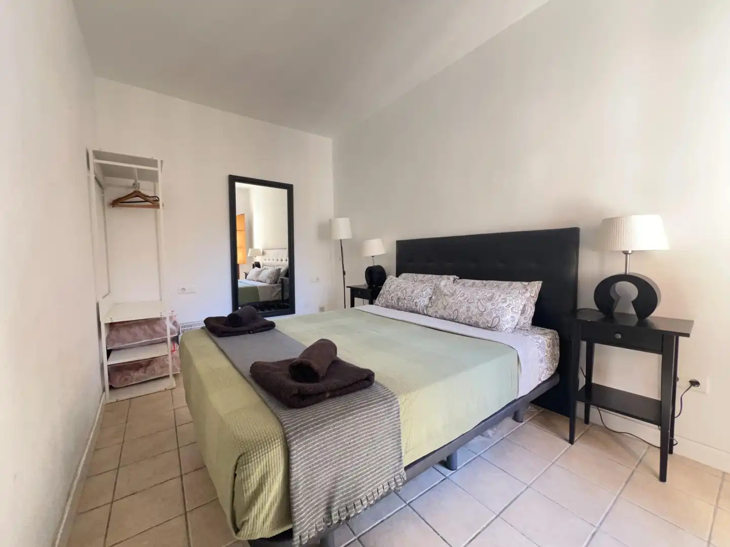 Habitación de Edificio en venta en Málaga
