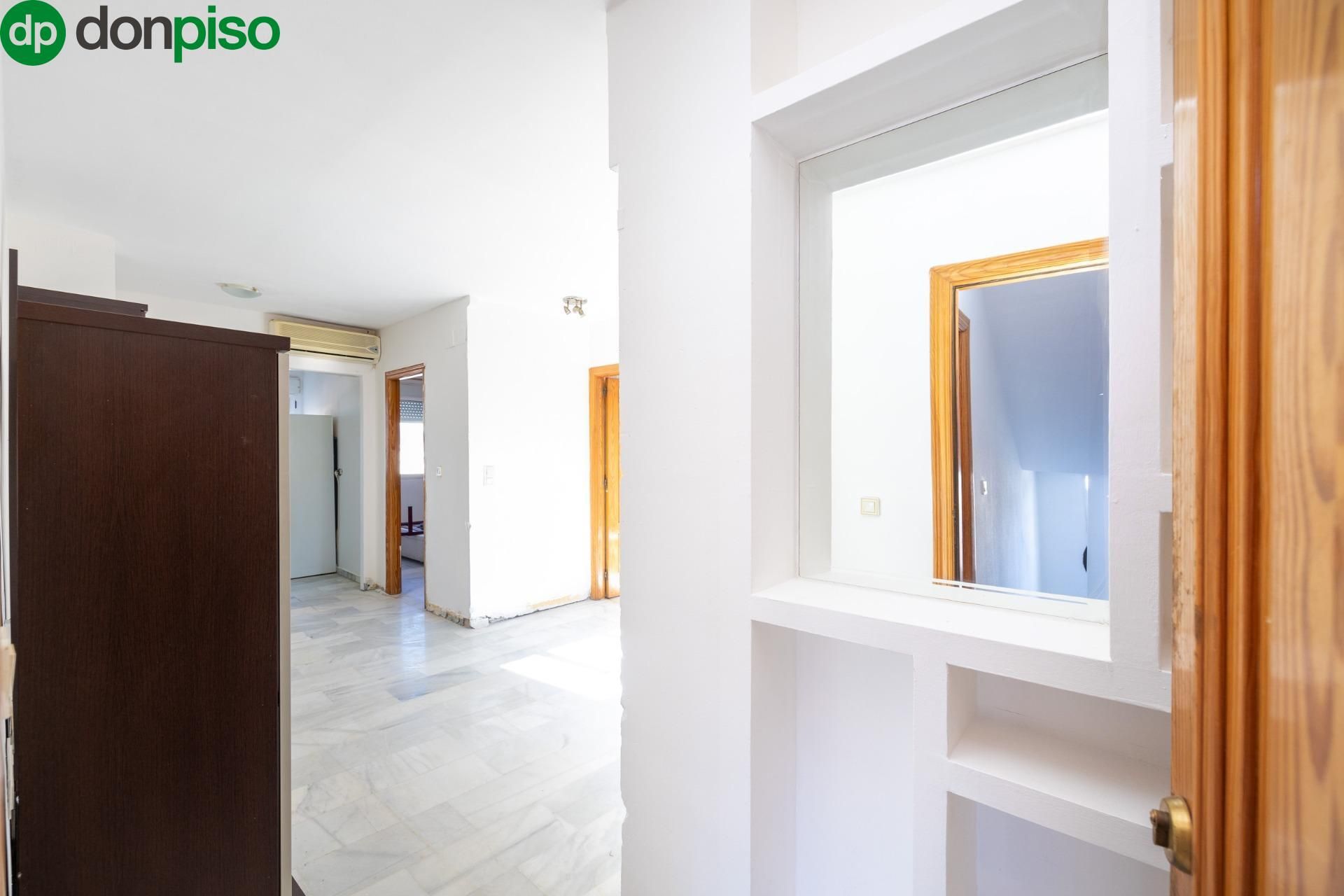 Apartment for sale in Calle de Alhamar, Avda. De los Ogíjares