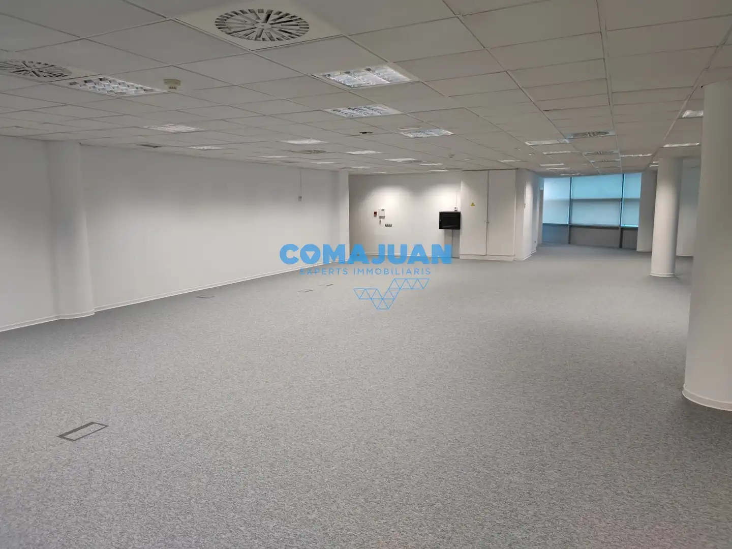 Büro zur Miete in Badalona mit Klimaanlage