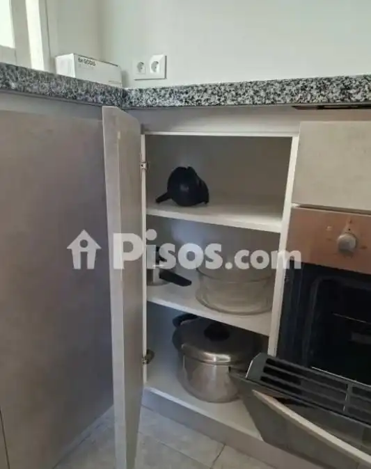 Cocina de Ático de alquiler en Almería con Amueblado