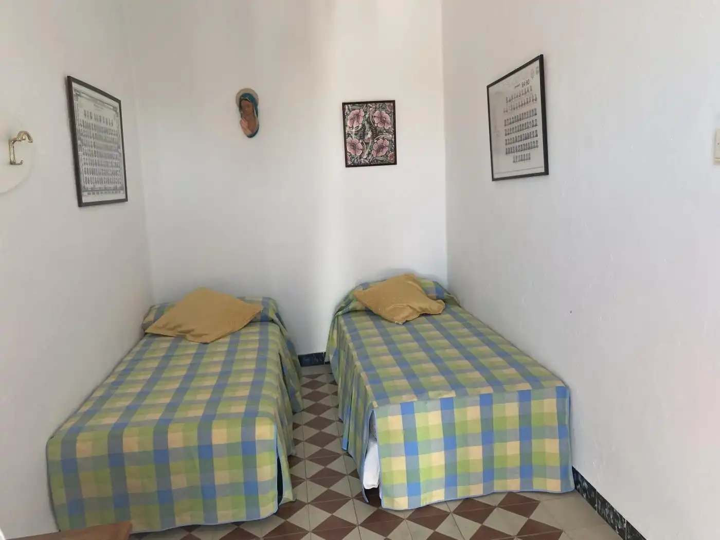 Dormitori de Casa o xalet en venda en El Pedroso amb Terrassa, Traster i Balcó