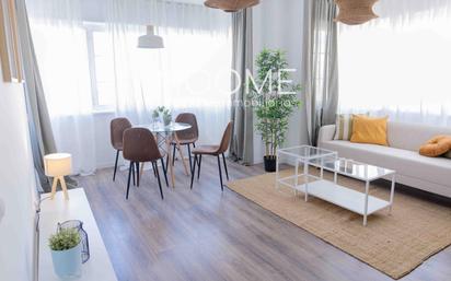 Living room of Flat for sale in  Madrid Capital  with Air Conditioner