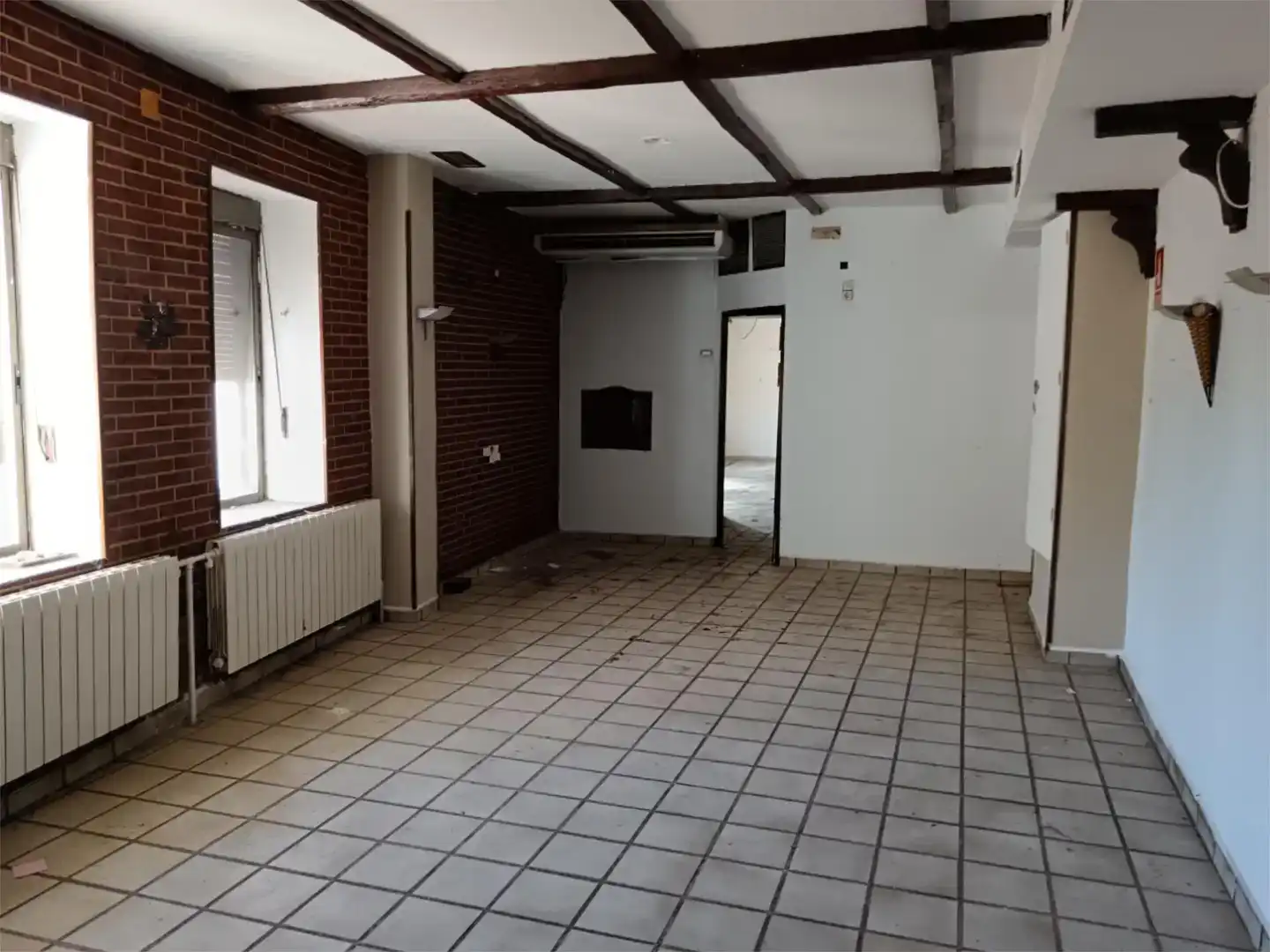 Casa adosada en venta en Arcos de Jalón con Trastero