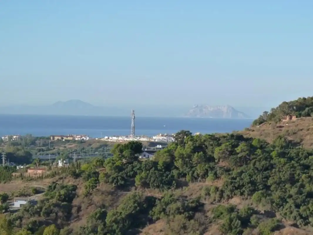 Terreni e lotti in vendita a Altos de Estepona, imagen 3