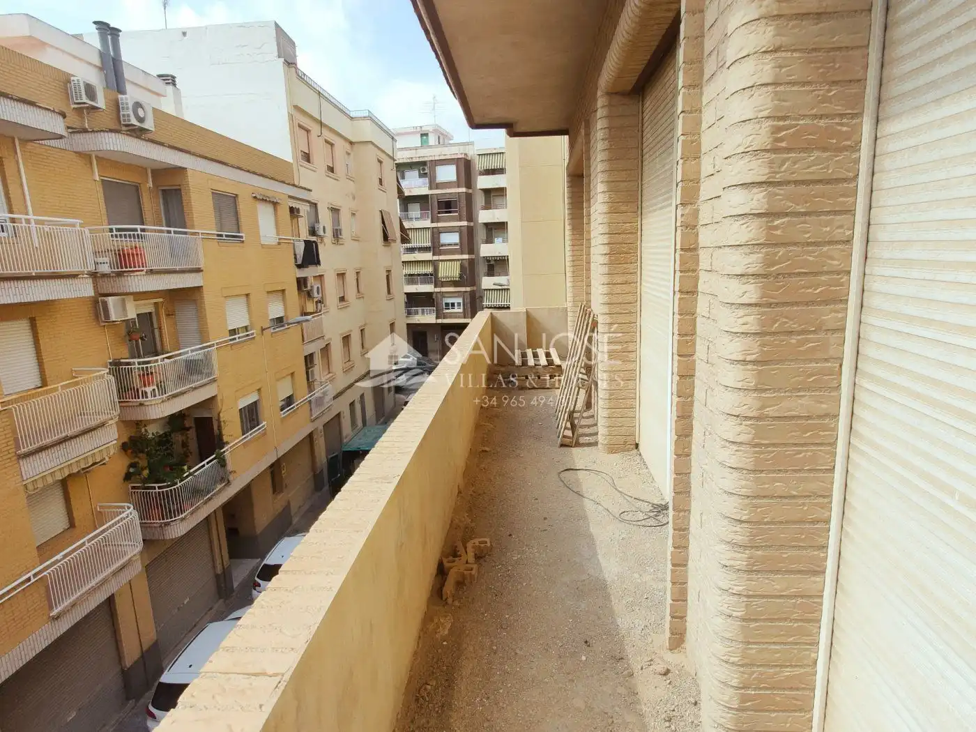 Vista exterior de Casa o chalet en venta en Novelda con Terraza y Balcón