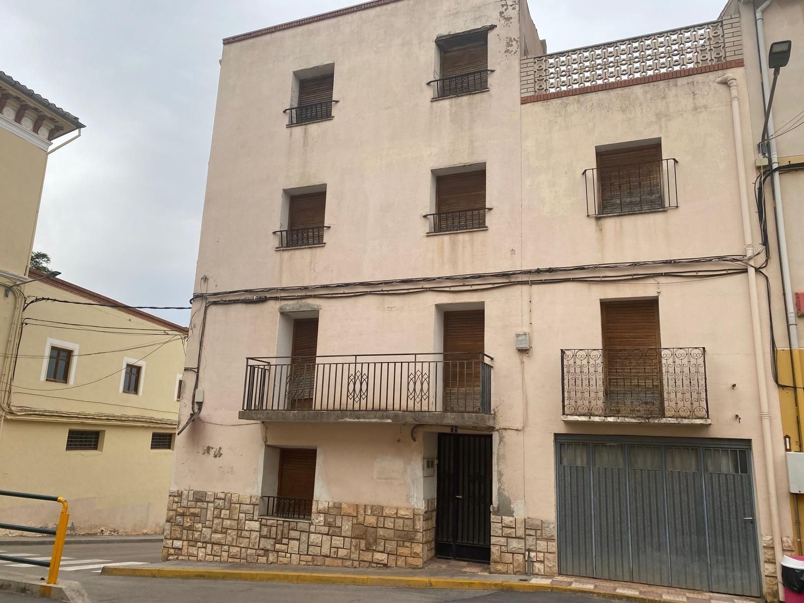 Exterior view of Country house for sale in Monreal del Campo