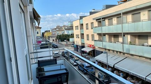 Foto 2 de Dúplex en venda a Carrer Indústria, 35, Avinguda Catalunya, Palamós