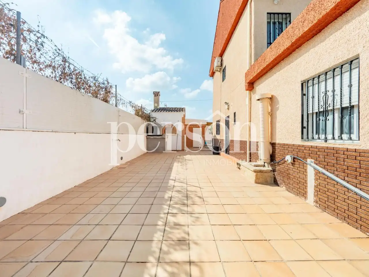 Terrassa de Casa o xalet en venda en Manises amb Aire condicionat, Jardí privat i Terrassa