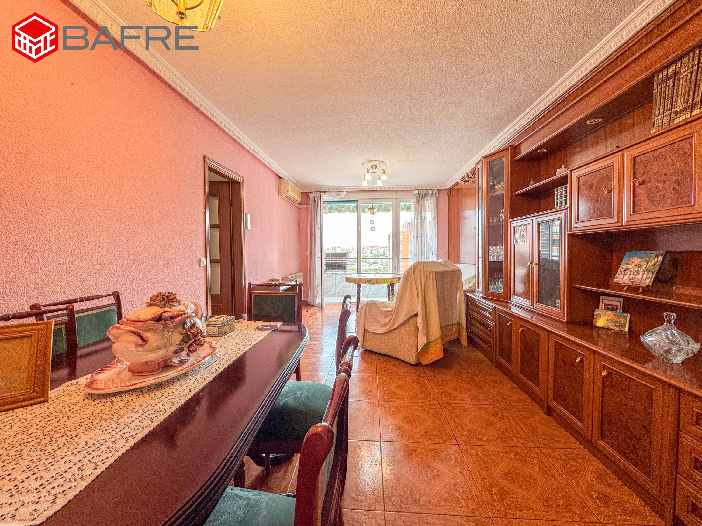 Bedroom of Flat for sale in  Madrid Capital  with Air Conditioner, Heating and Parquet flooring