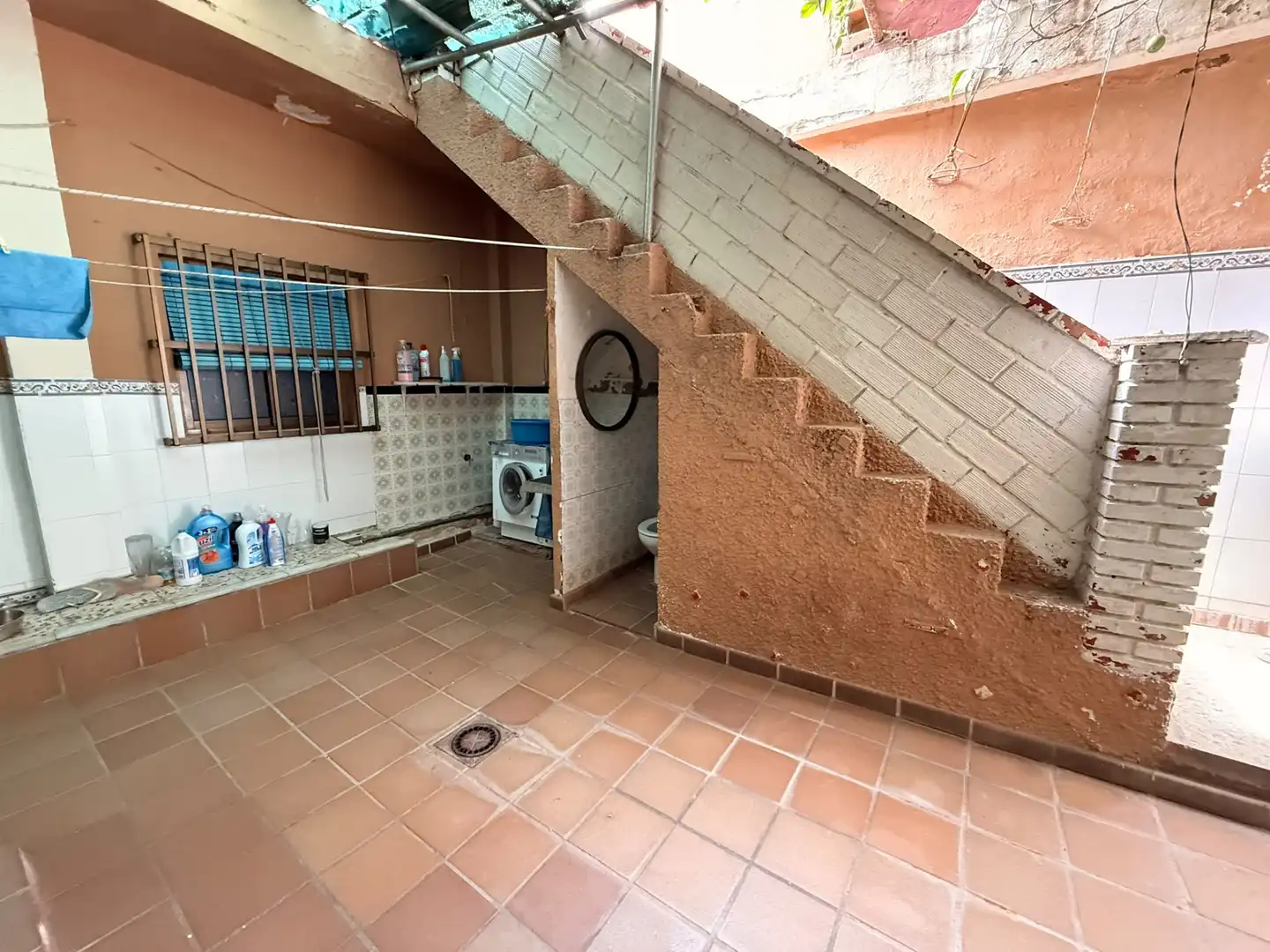 Casa en venta en Calle Guzmán el Bueno 13, imagen 2