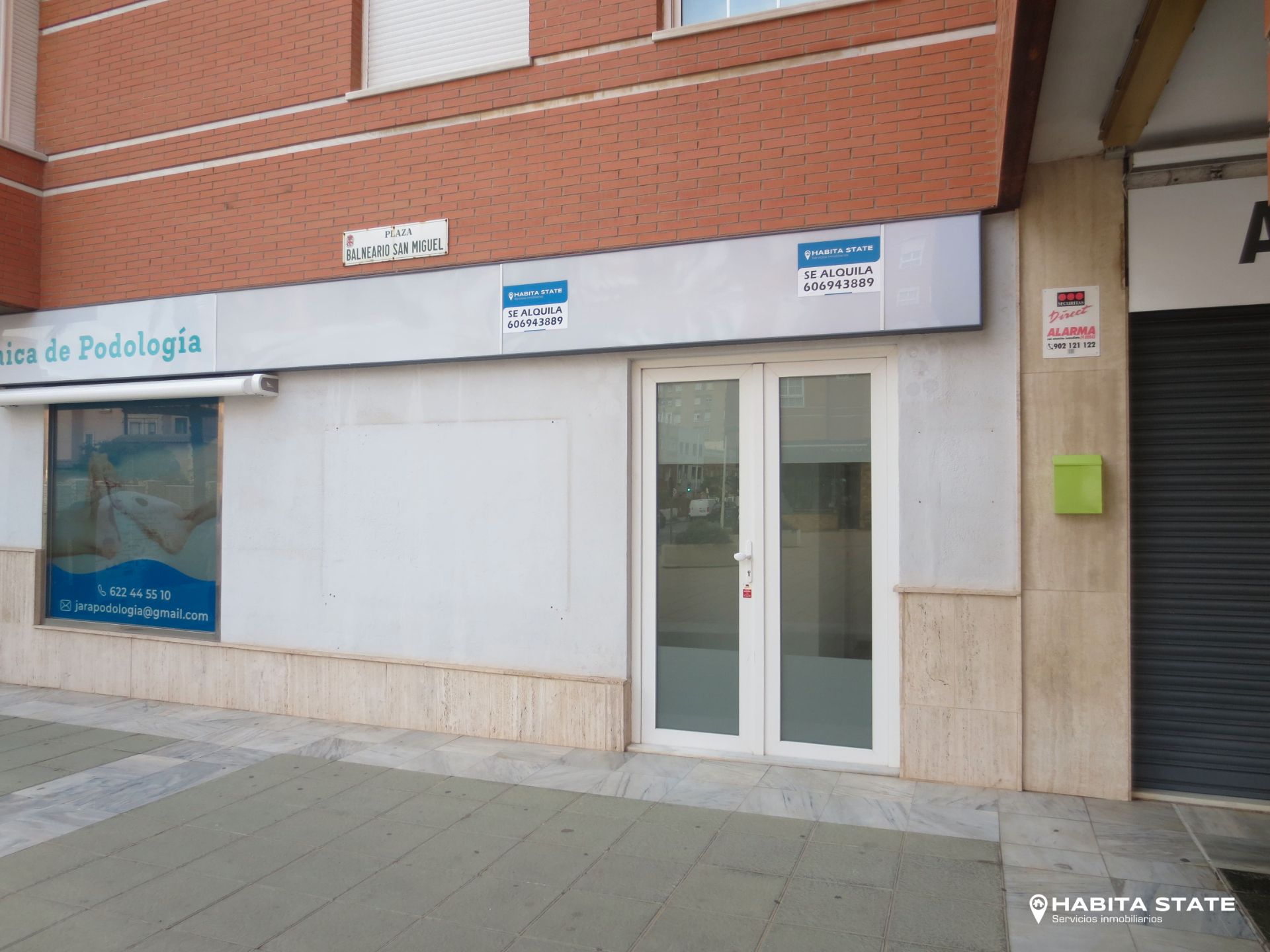 Local de lloguer en  Almería Capital amb Aire condicionat i Calefacció