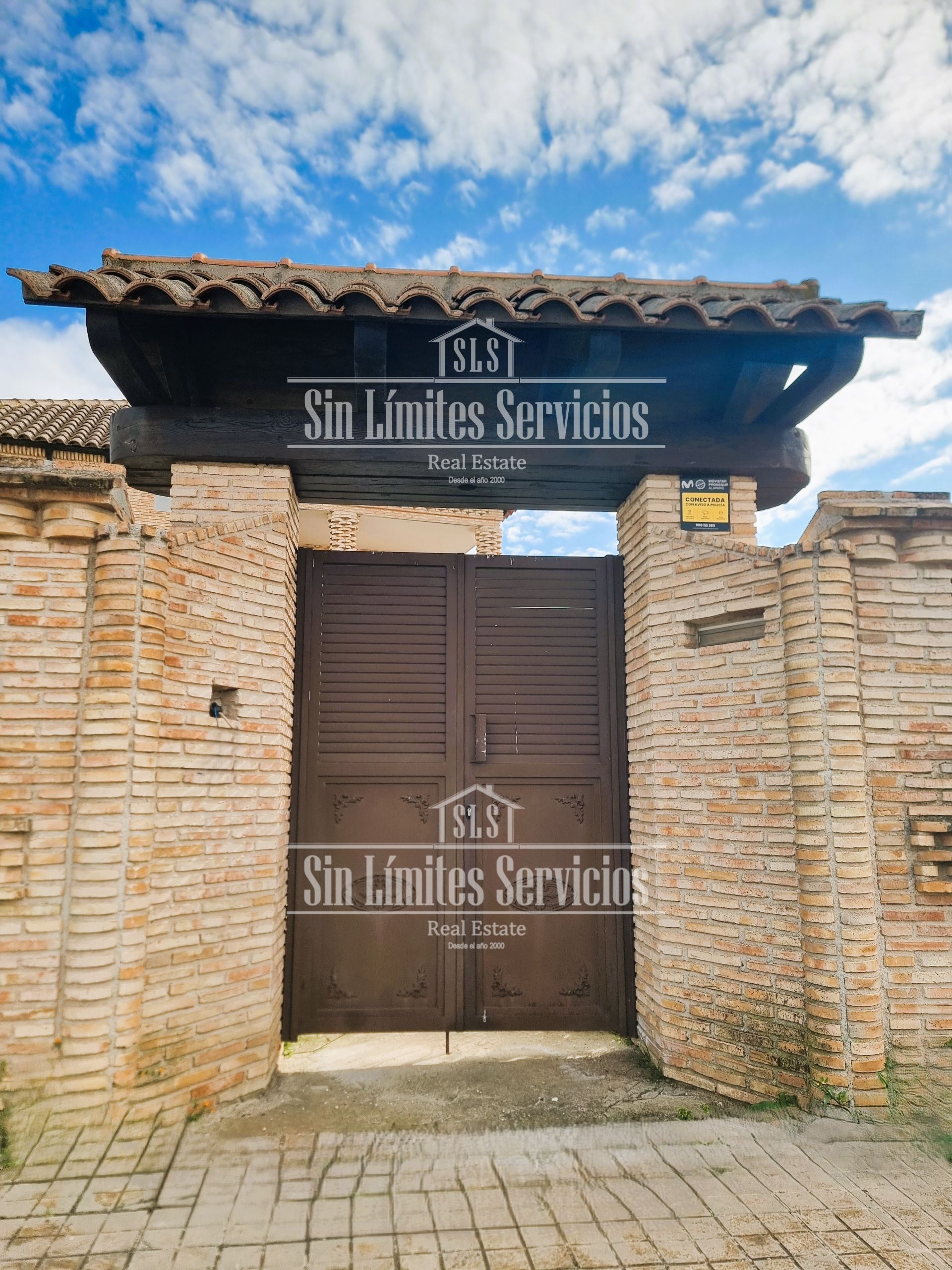 Exterior view of House or chalet for sale in Griñón  with Air Conditioner, Heating and Terrace