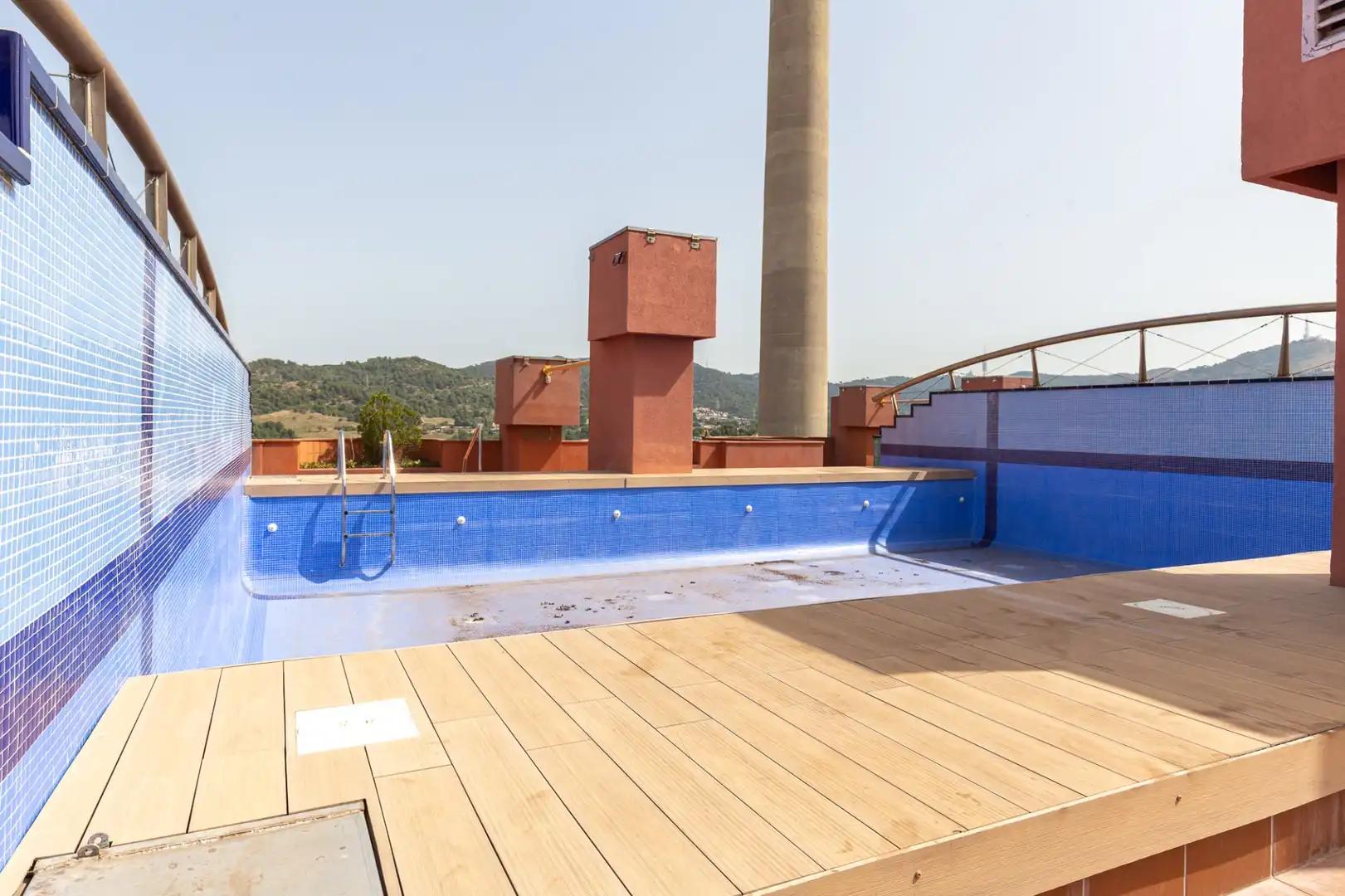 Piscina de Dúplex en venda en Sant Just Desvern amb Aire condicionat, Calefacció i Piscina