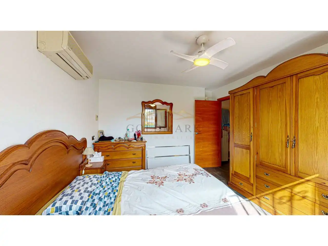 Casa adosada en venda a Calle Sacrament, 23, Corbera de Llobregat