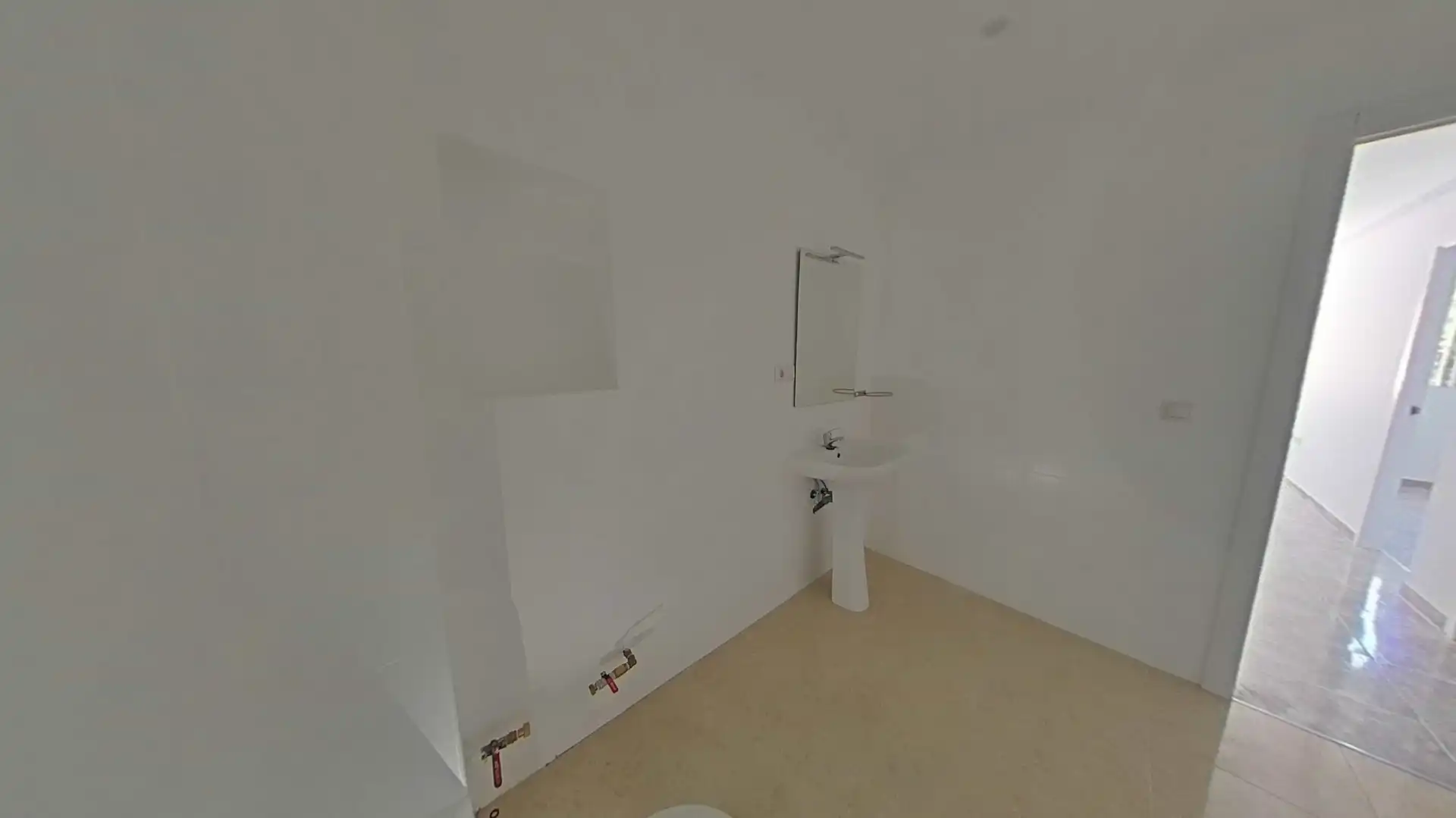 Bathroom of Flat for sale in Valencia