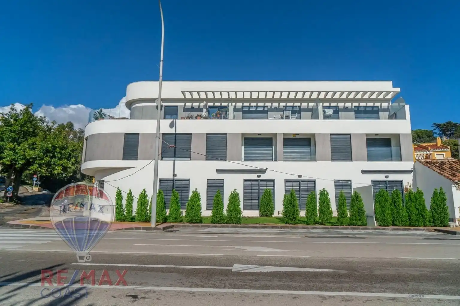 Exterior view of Attic for sale in Vélez-Málaga  with Air Conditioner, Heating and Terrace