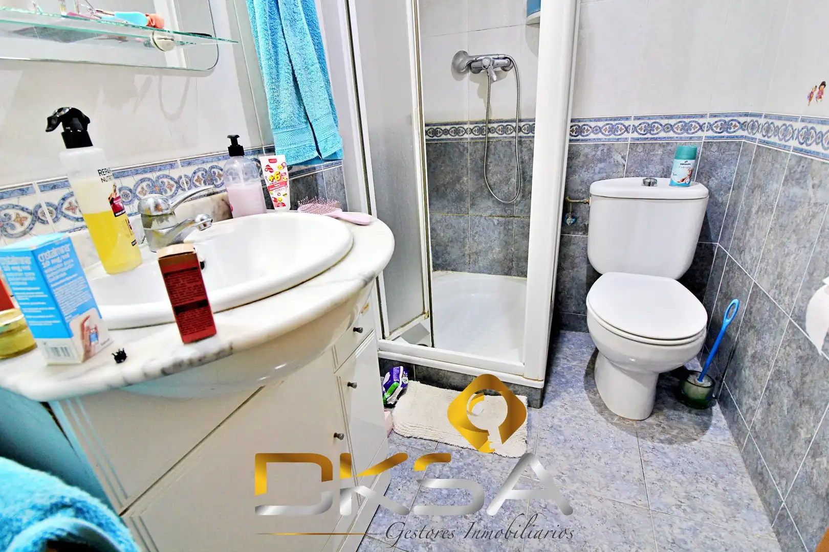 Badezimmer von Wohnung zum Verkauf in Castellón de la Plana / Castelló de la Plana mit Klimaanlage, Heizung und Abstellraum