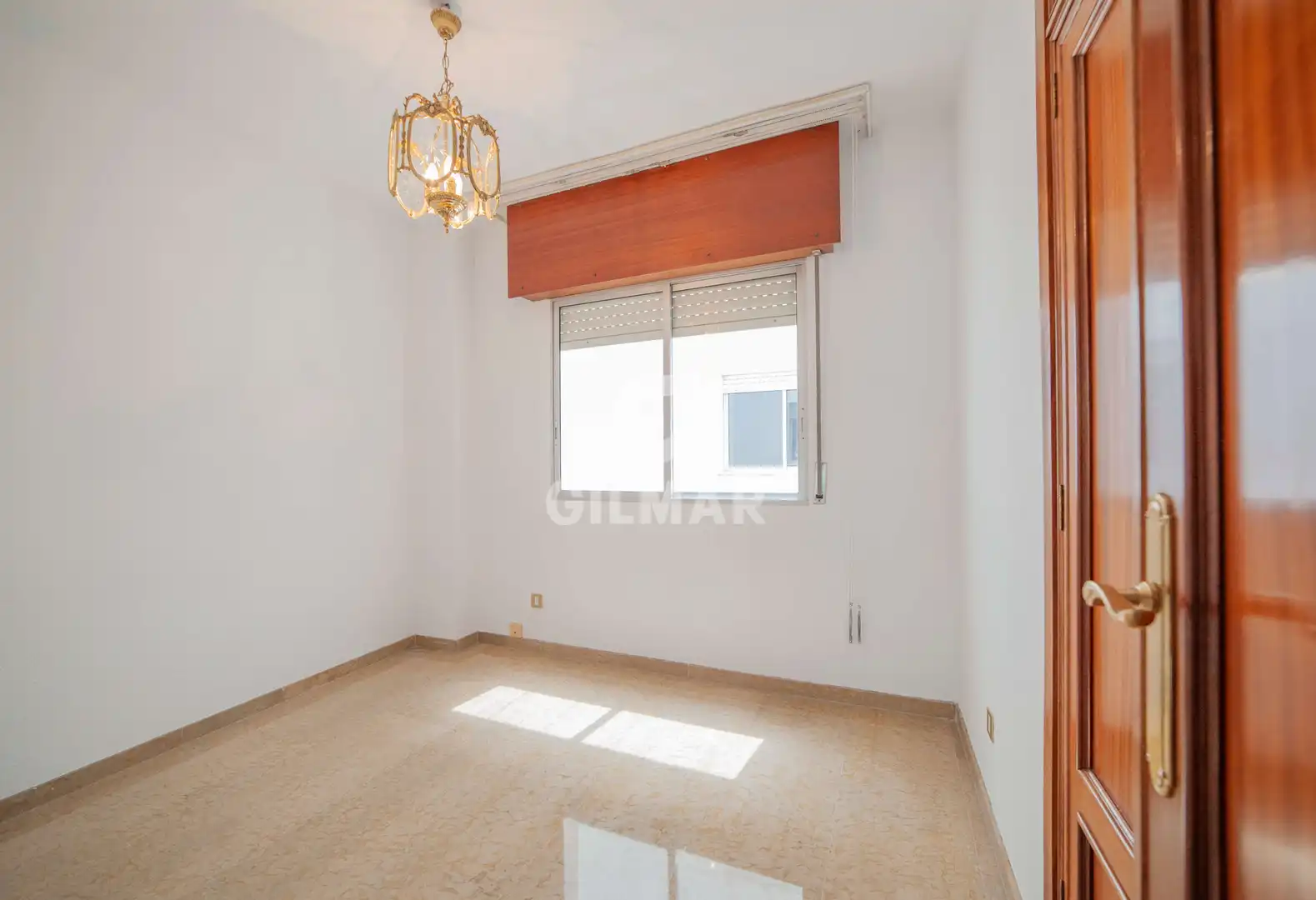 Habitación de Piso de alquiler en Sevilla con Calefacción y Balcón
