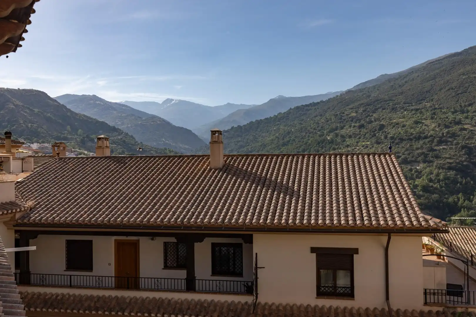 Exterior view of Flat for sale in Güéjar Sierra  with Air Conditioner, Heating and Terrace