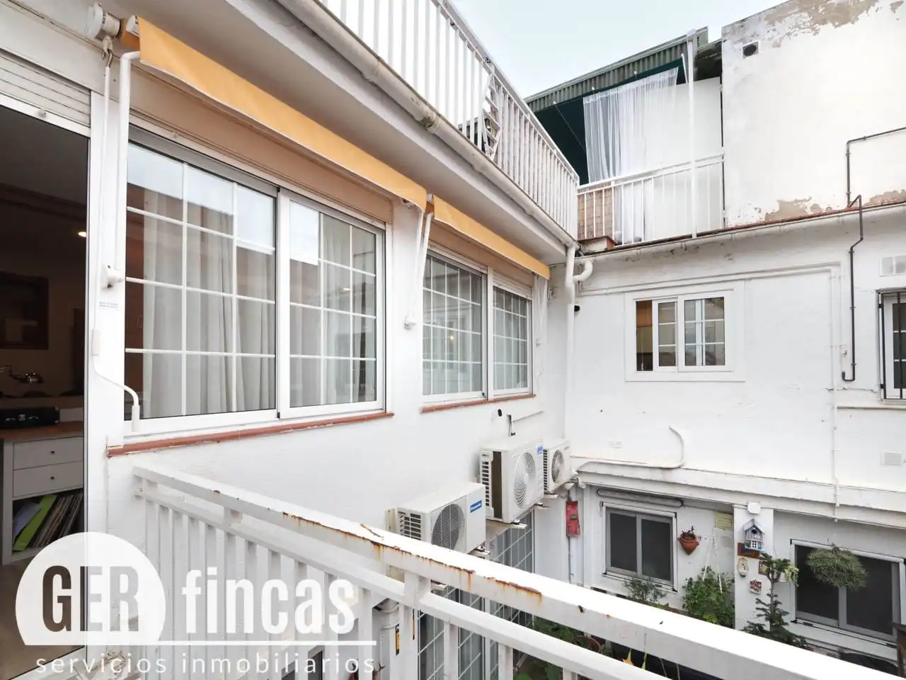 Flat with balcony for sale in Calle Travessera, imagen 34