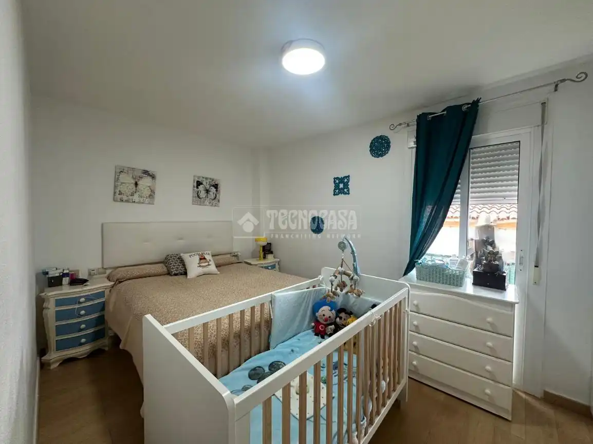 Casa adosada en venta en Los Rios