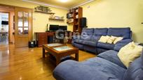 Living room of Flat for sale in Beasain  with Heating, Terrace and Furnished