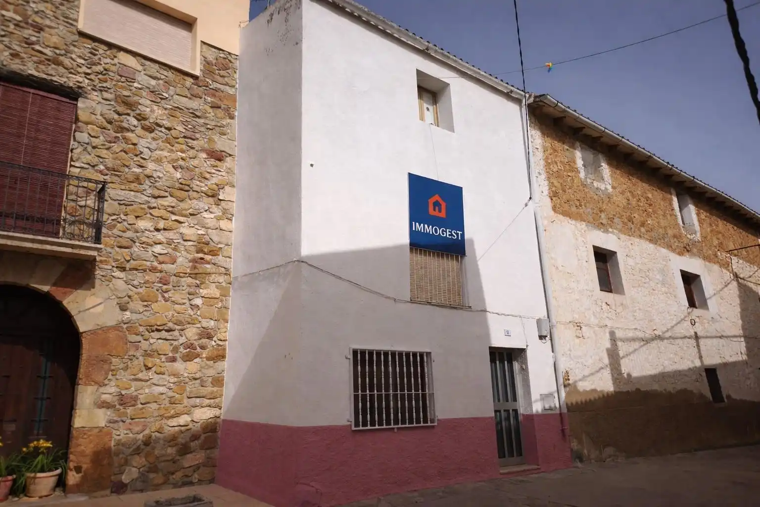 Vista exterior de Casa o xalet en venda en Freginals amb Balcó