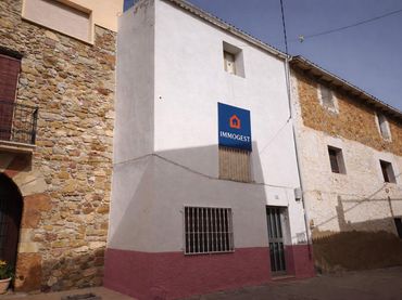 Maison avec balcon à vendre à Freginals