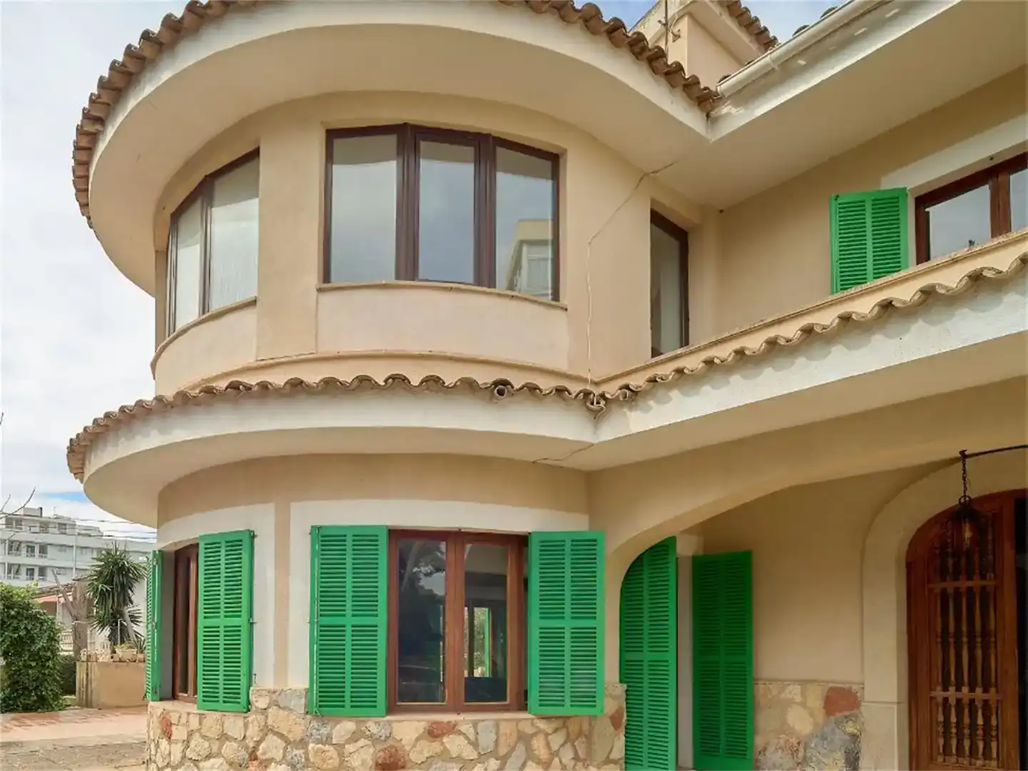 Vista exterior de Casa o xalet en venda en  Palma de Mallorca amb Jardí privat, Traster i Piscina