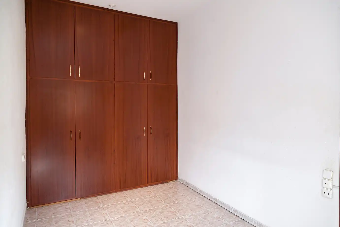 Habitación de Piso en venta en Barcelona con Balcón