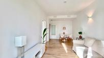 Living room of Flat to rent in L'Hospitalet de Llobregat  with Air Conditioner, Heating and Parquet flooring