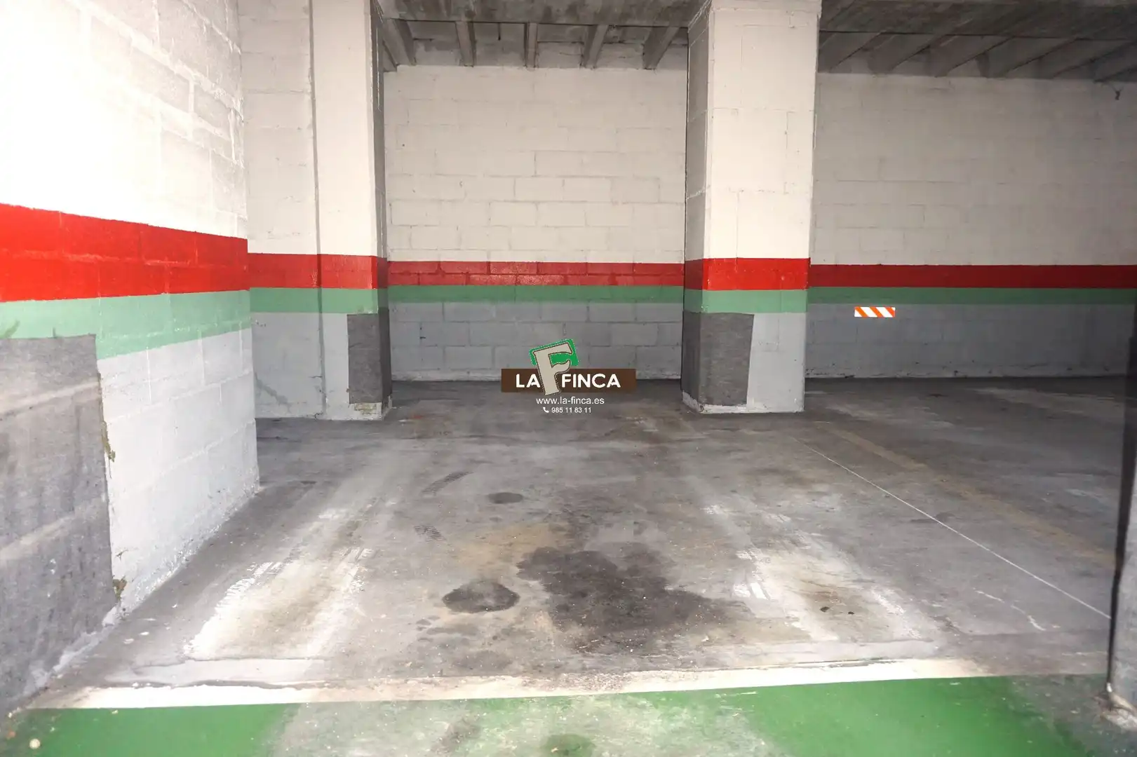 Parking de Garaje en venta en Oviedo 