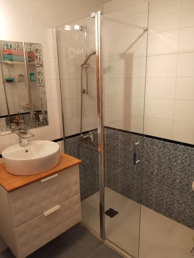 Badezimmer von Wohnung zum Verkauf in Ciempozuelos mit Klimaanlage, Heizung und Terrasse