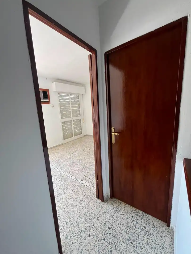 Casa adosada en venta en Aznalcázar con Aire acondicionado