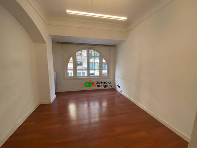 Piso en Venta en Parque San Francisco - Uría